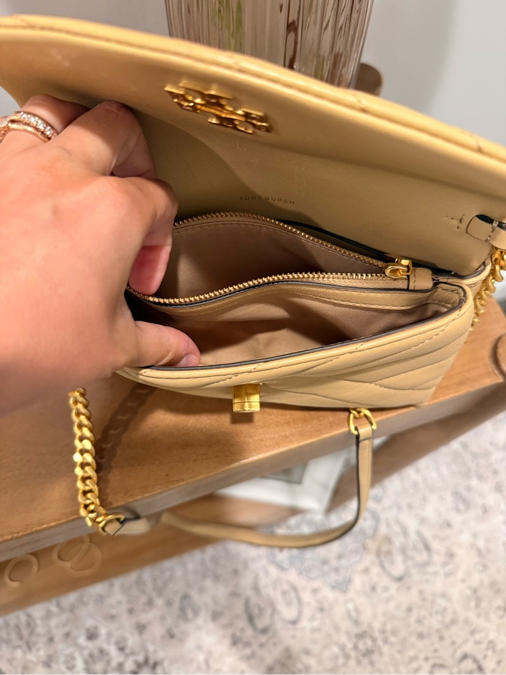 Tory Burch Pale Yellow Chevron Quilted Crossbody - Picture 4 of 7
